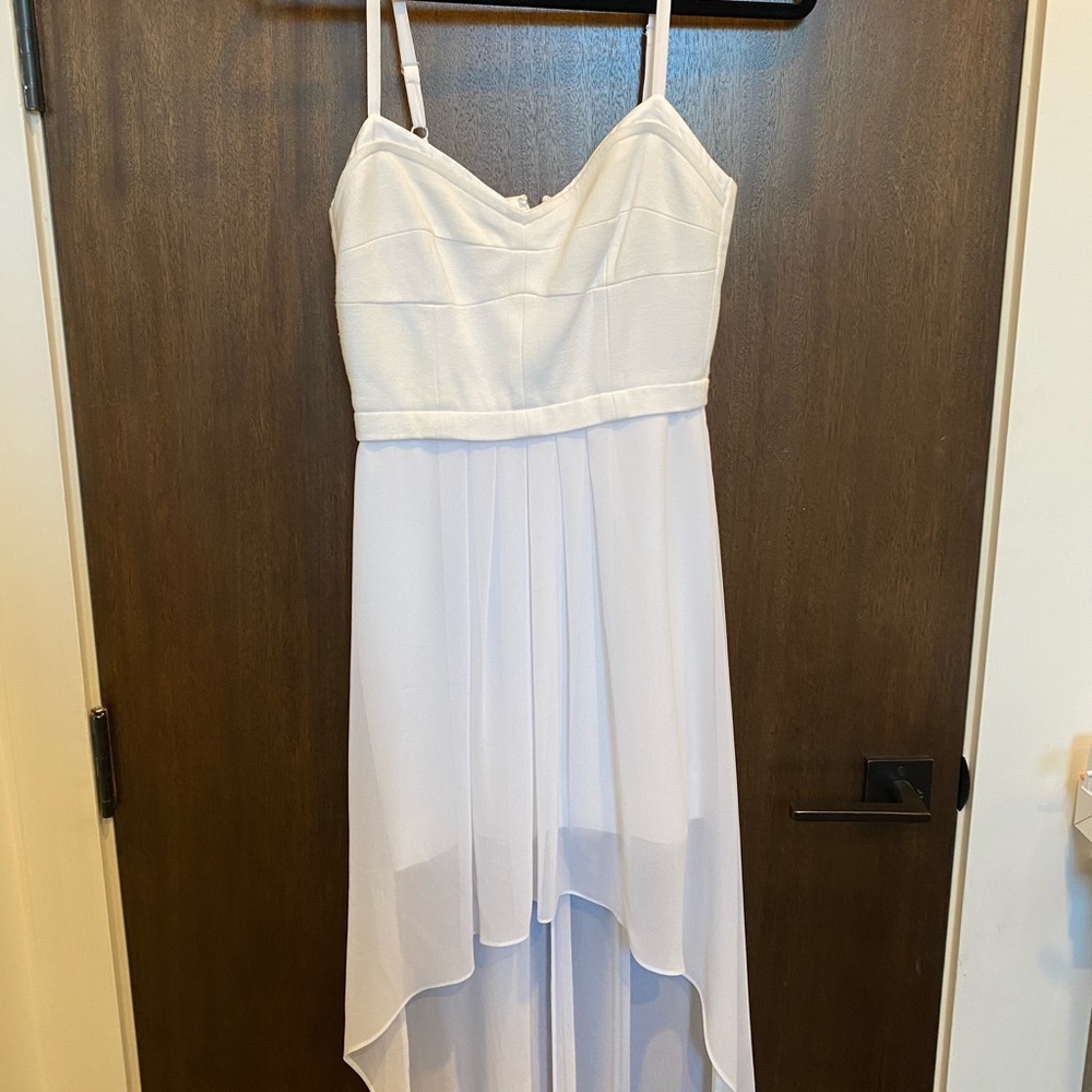 BCBG WHITE DRESS